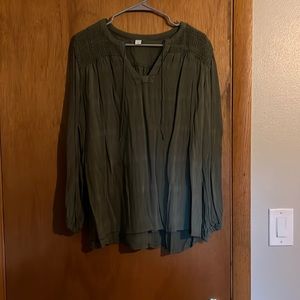 Women’s long sleeve blouse